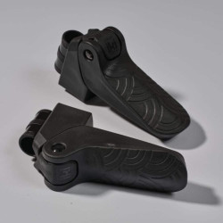 Par de apoios para os pés...