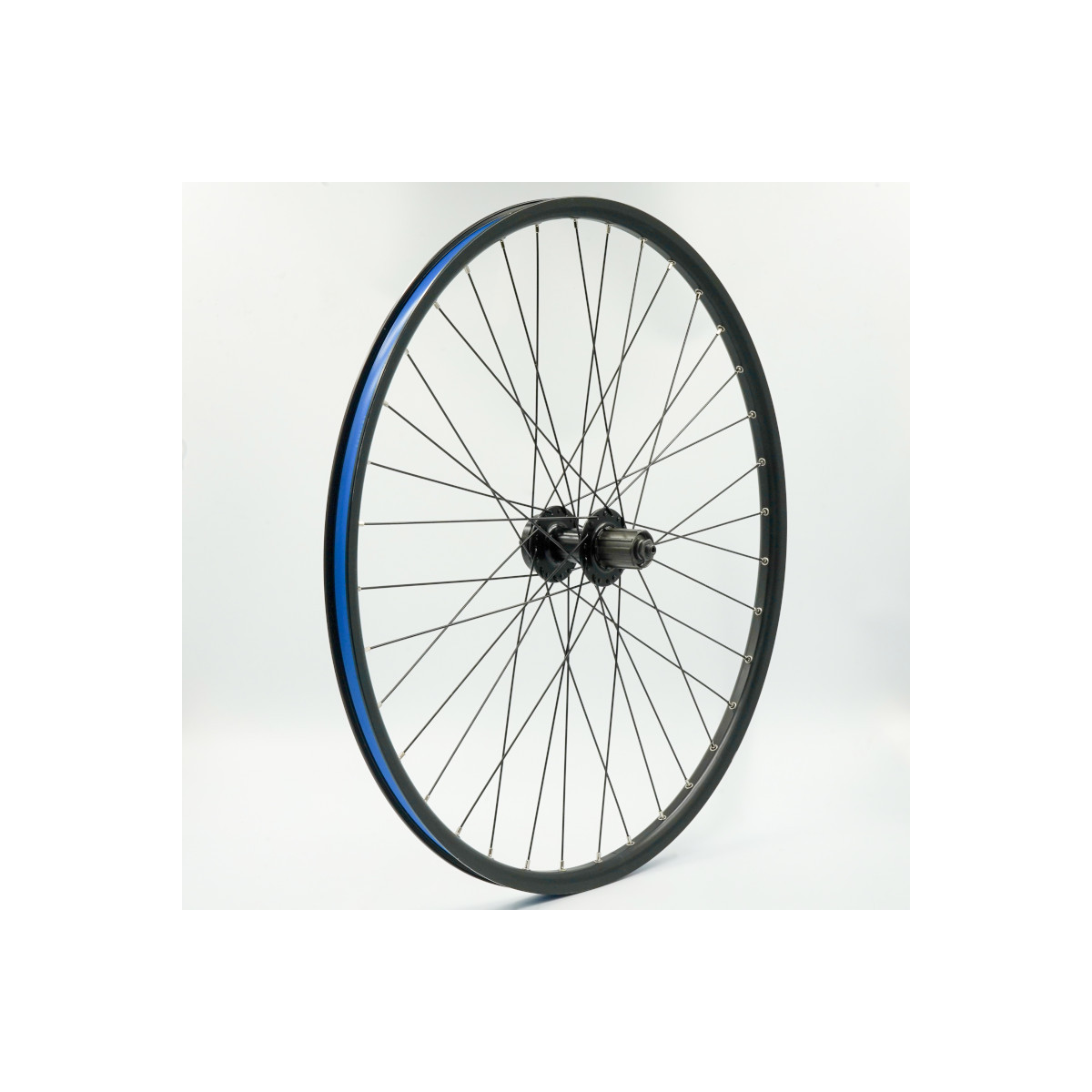 Roue 27,5" ARR k7, jante alu double paroi noire, disc 6t, QR10