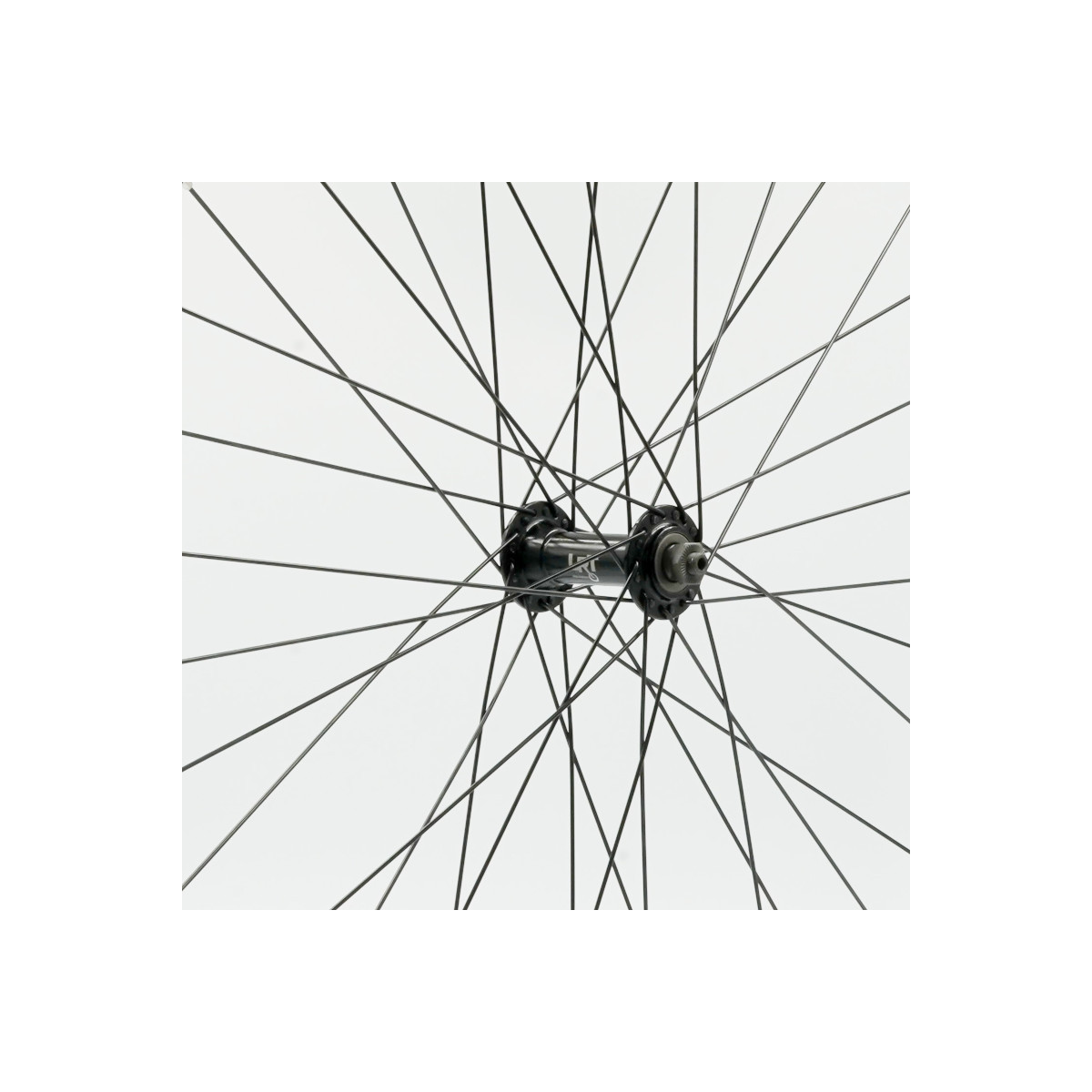 Roue 650B (27,5") AV, jante alu double paroi noire, QR10