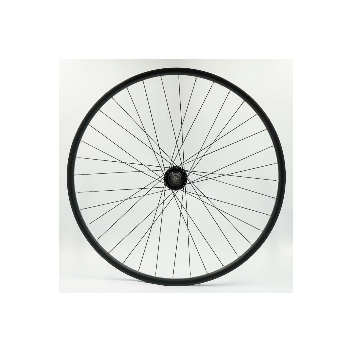 Roue 700VTC AV, jante alu double paroi noire, disc 6t, QR10