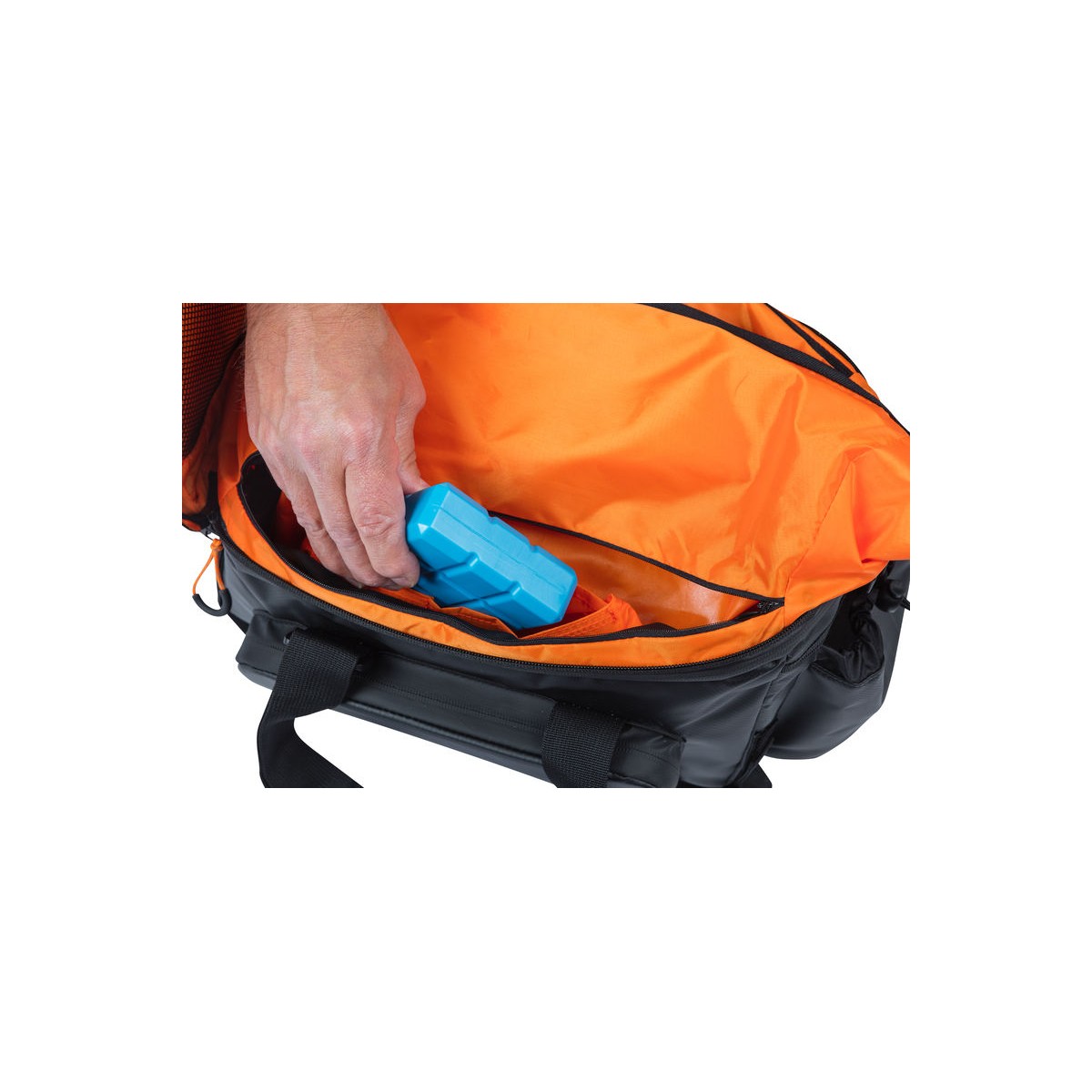 Basil Miles Tarpaulin trunkbag XL Pro, 9-36L, black orange